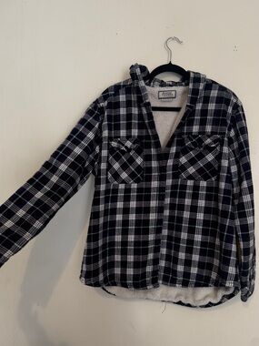 Boston’s Traders lined and hooded Flannel